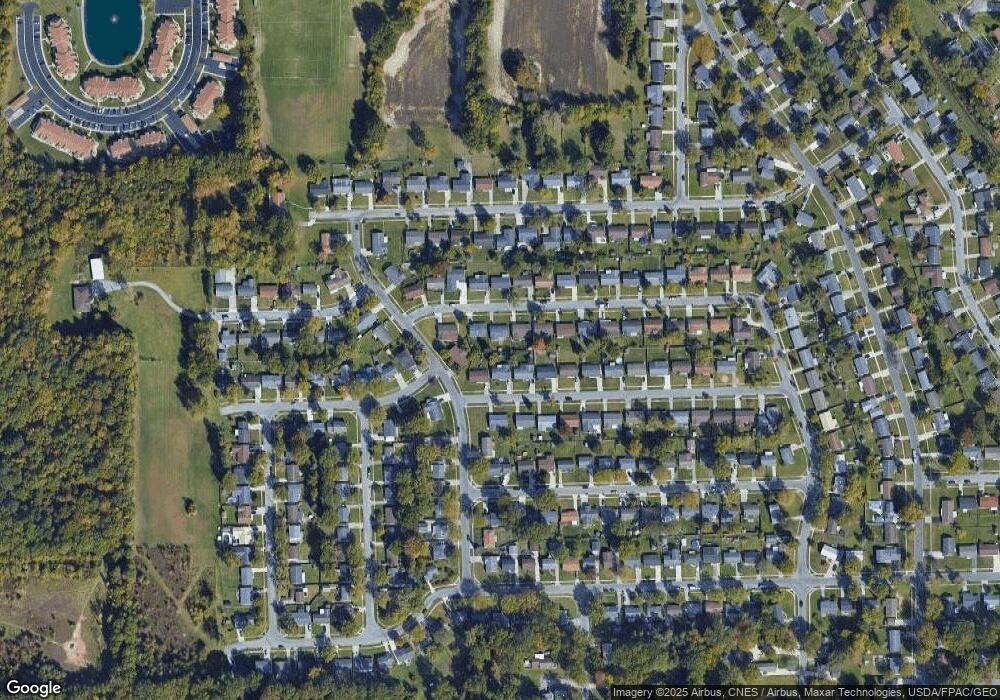 667 Meadowbrook Dr, Lima, OH 45801 - photo 1