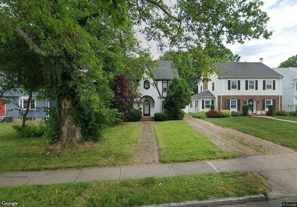 360 Fern St, West Hartford, CT 06119 - photo 1