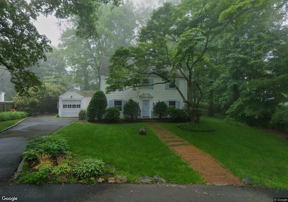 4 Mclaren Rd S, Darien, CT 06820 - photo 1