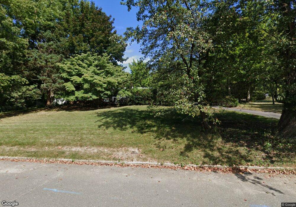 130 Kingfisher Dr, Middletown, NJ 07748 - photo 1