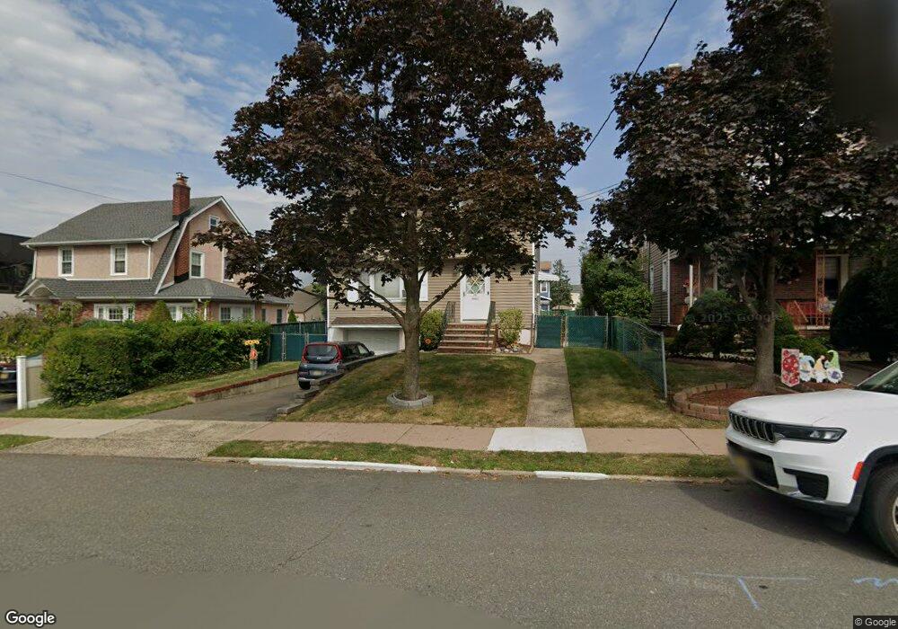 215 Division Ave, Hasbrouck Heights, NJ 07604 - photo 1