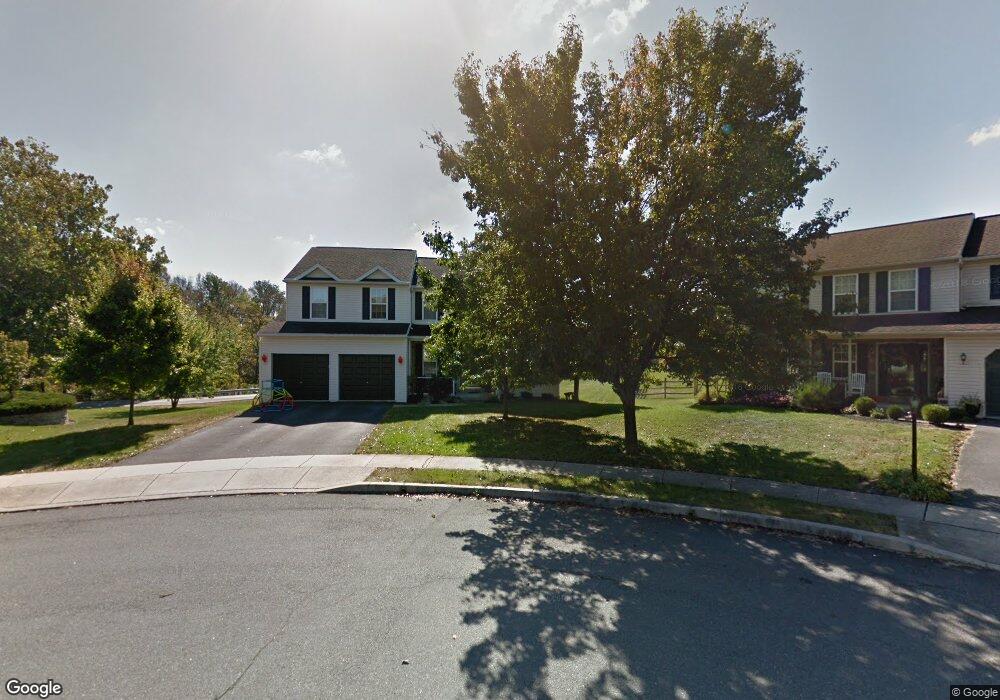 11 Tarragon Ct, Reading, PA 19606 - photo 1