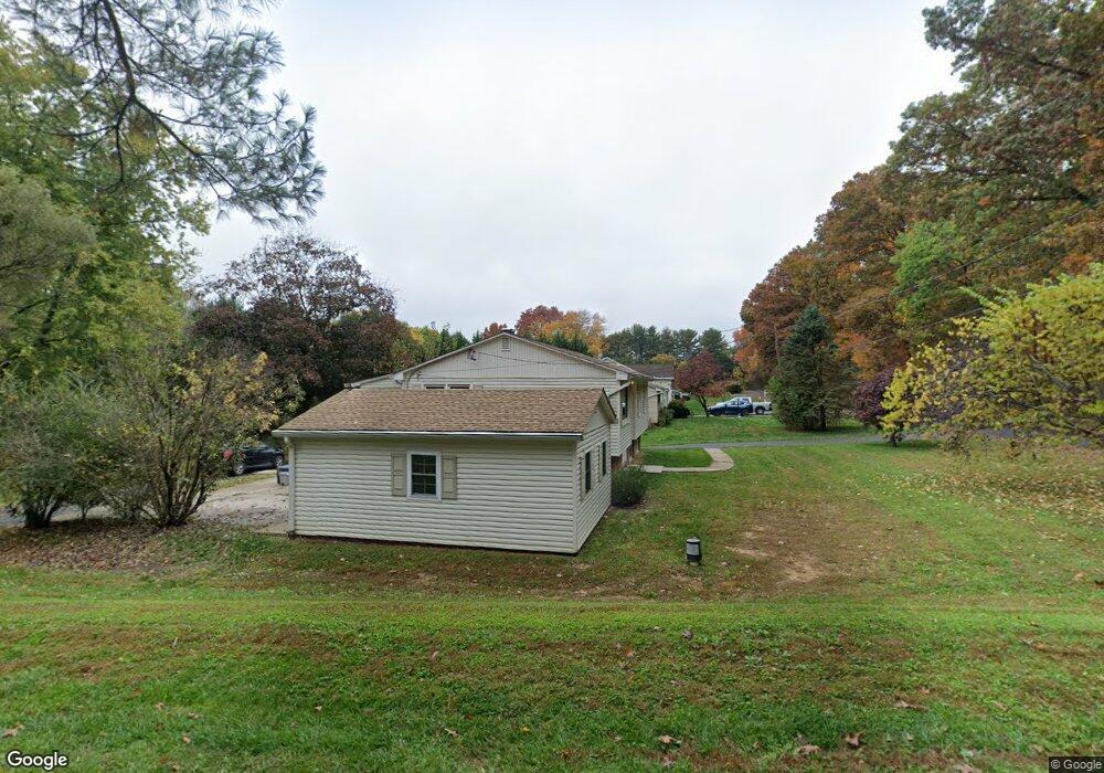 6031 Emerald Ln, Sykesville, MD 21784 - photo 1