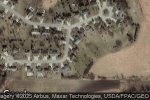 425 N Rolling Hills Dr, Le Center, MN 56057