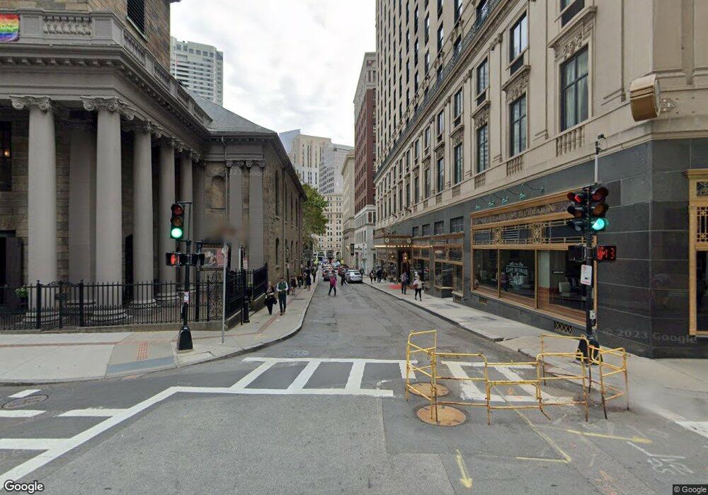 0 Beacon unit 72010853, Newton, MA 02468 - photo 1