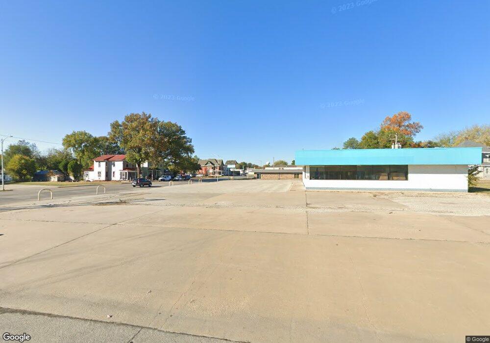2301 Main St, Parsons, KS 67357 - photo 1
