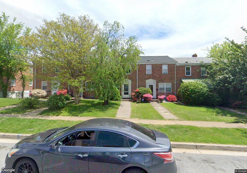 8525 Oak Rd, Parkville, MD 21234 - photo 1