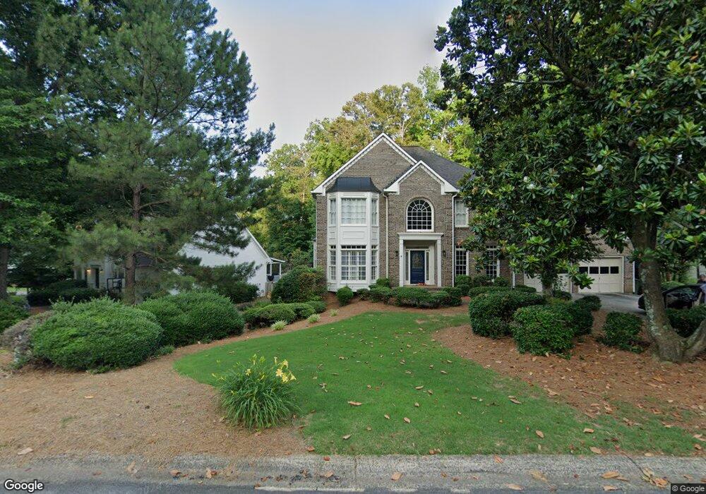 2912 Mountain Trace NE, Roswell, GA 30075 - photo 1
