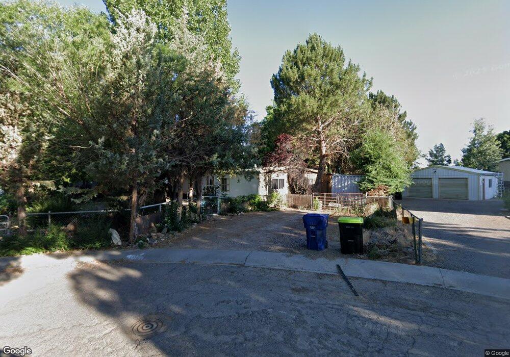 901 Rio Rd, Bloomfield, NM 87413 - photo 1