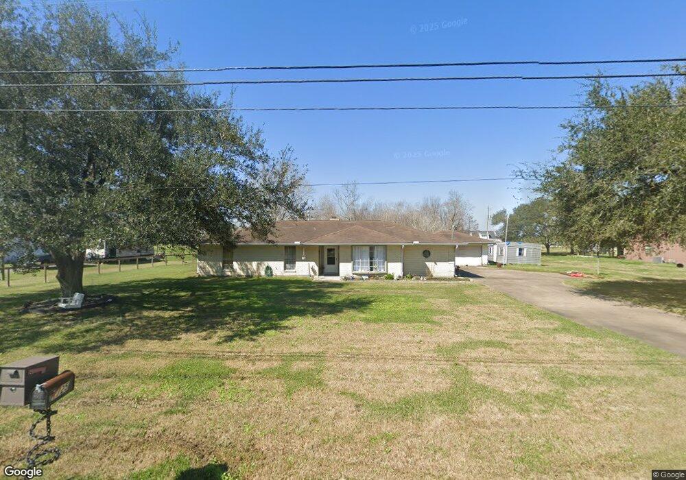 1725 County Road 152, Alvin, TX 77511 - photo 1