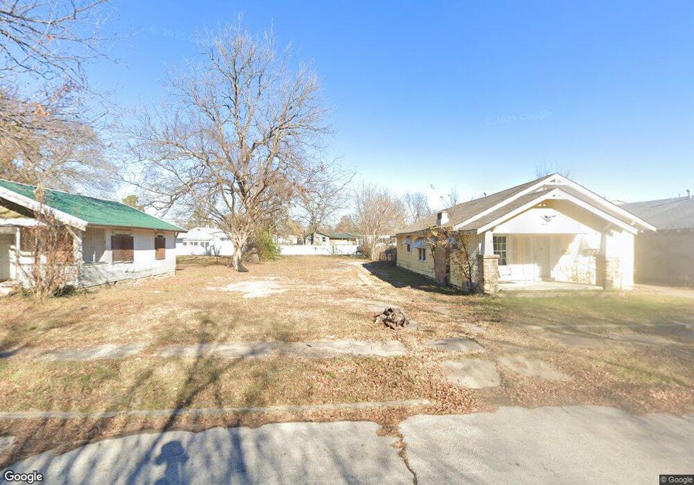 1217 W 6th St, Okmulgee, OK 74447 - photo 1