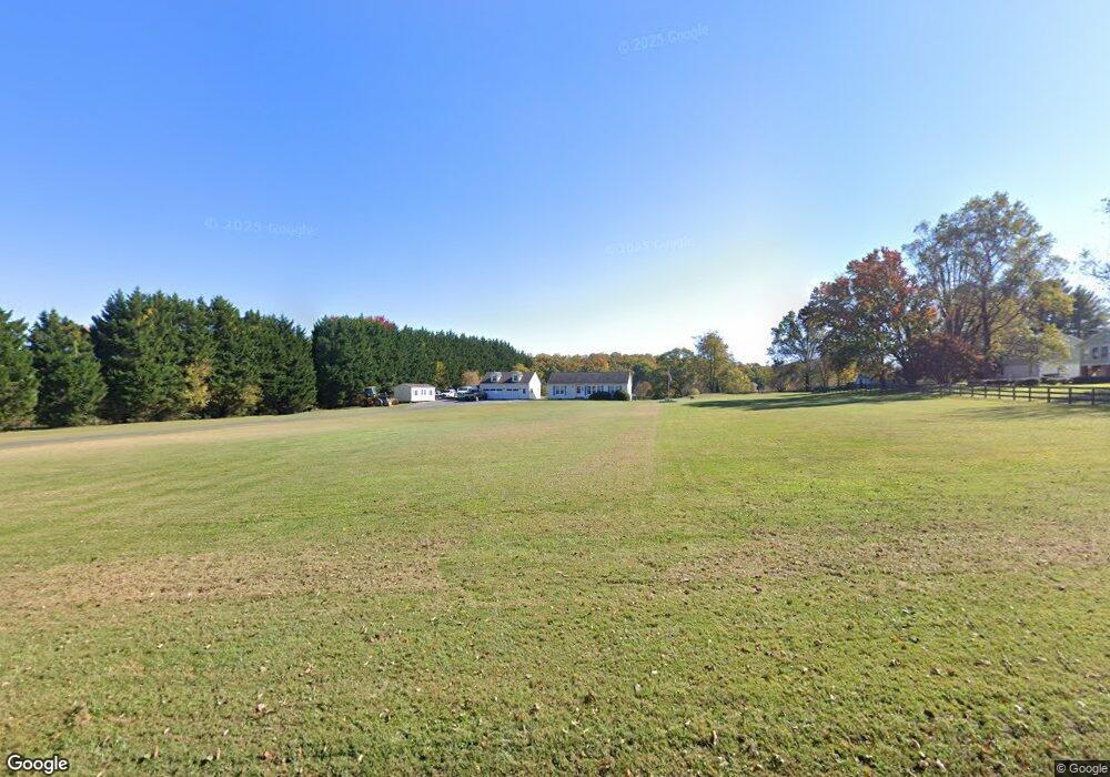 9349 Ramey Rd, Marshall, VA 20115 - photo 1