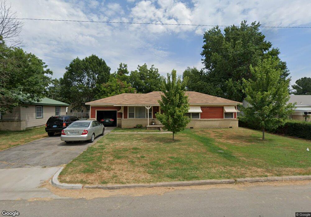 25 W Beech St, Skiatook, OK 74070 - photo 1