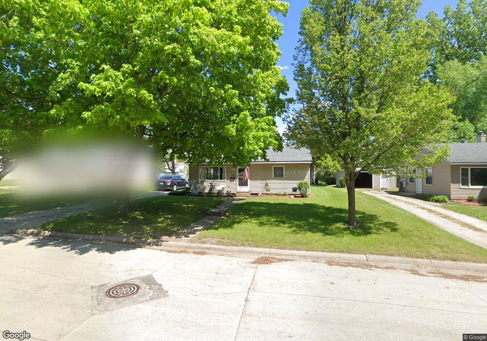 1127 Littlefield Rd, Waterloo, IA 50701 - photo 1