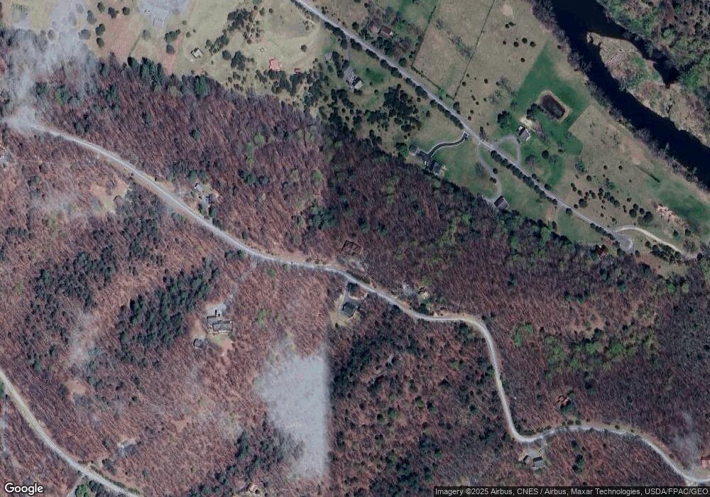 537 Crossings View Rd, Paw Paw, WV 25434 - photo 1