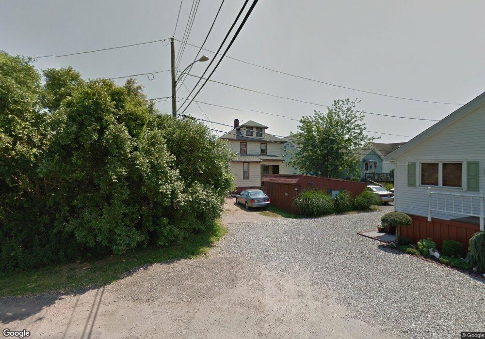 186 Beach Ave, East Haven, CT 06512 - photo 1