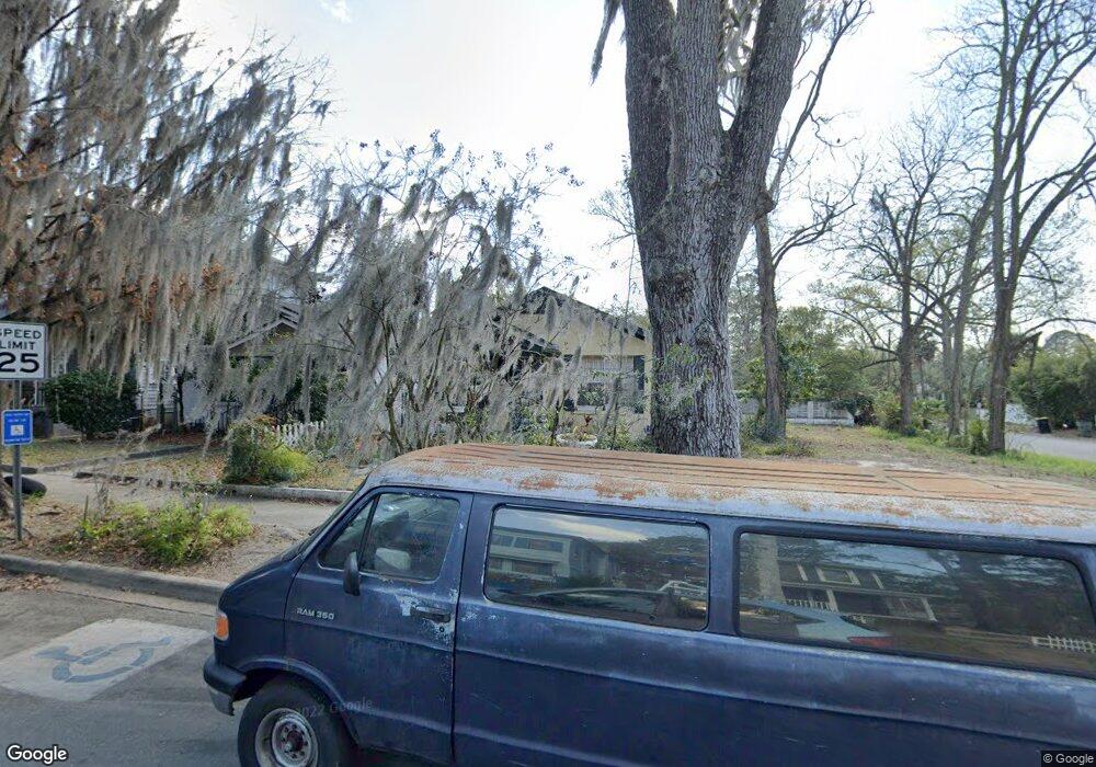 635 W 44th St, Savannah, GA 31405 - photo 1