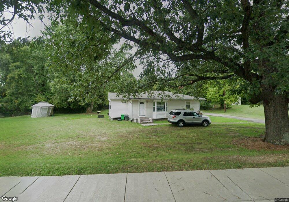 5610 Walker Mill Rd, Capitol Heights, MD 20743 - photo 1