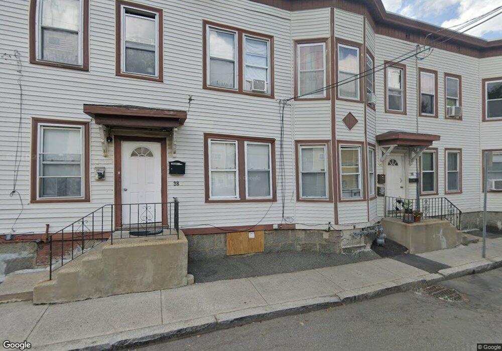 36 Naumkeag St unit 3, Salem, MA 01970 - photo 1