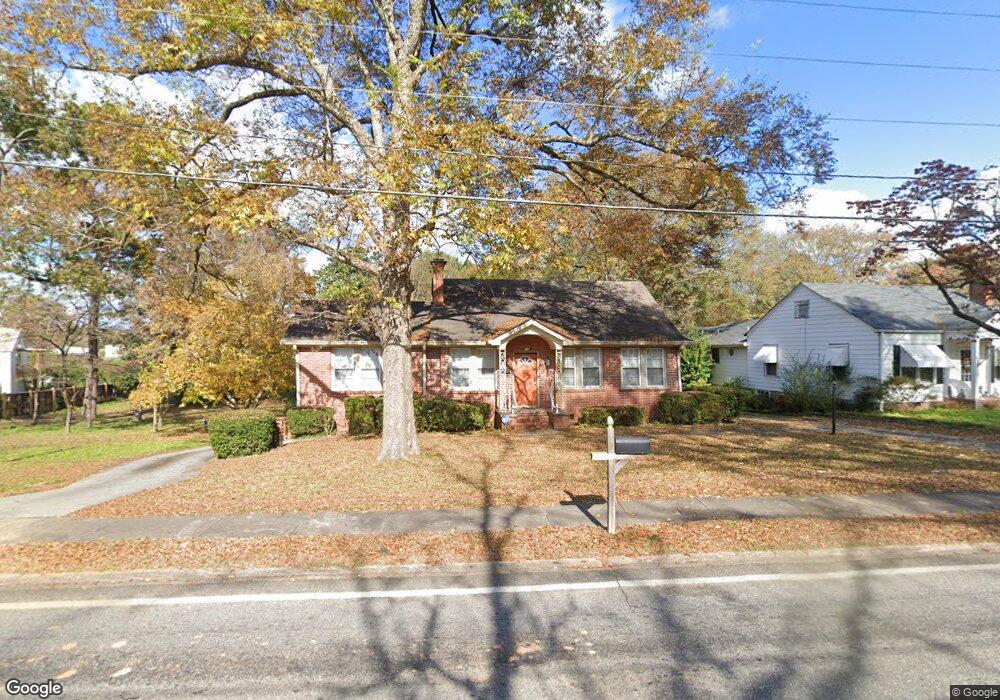516 Forsyth St, Barnesville, GA 30204 - photo 1