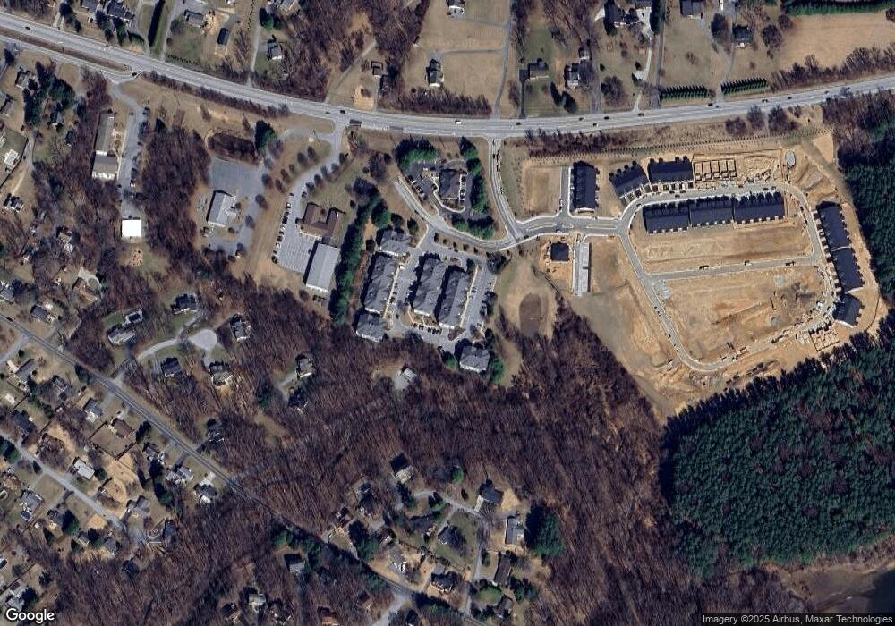 6516 Ridenour Way E, Sykesville, MD 21784 - photo 1