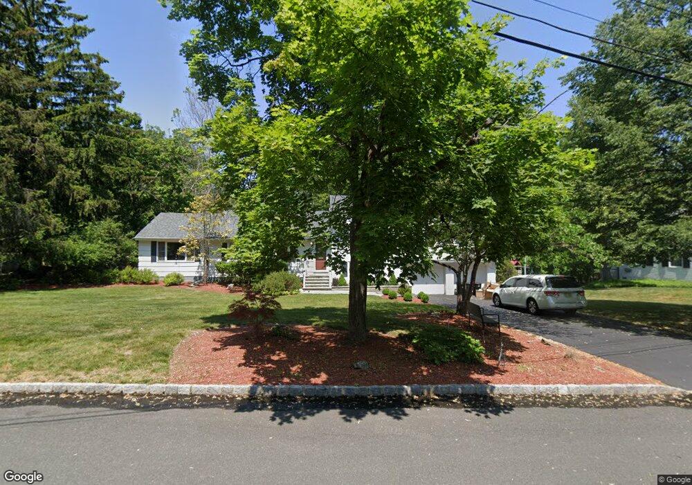 5 Bear Brook Ln, Livingston, NJ 07039 - photo 1