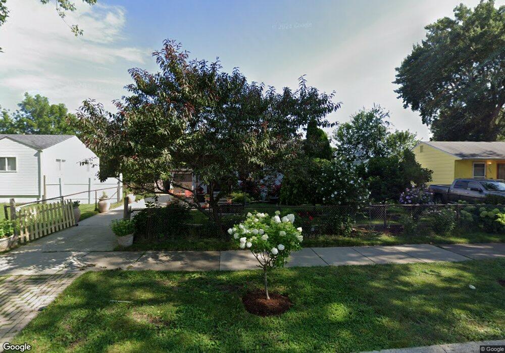 2812 Shoshone Rd, Waukegan, IL 60087 - photo 1