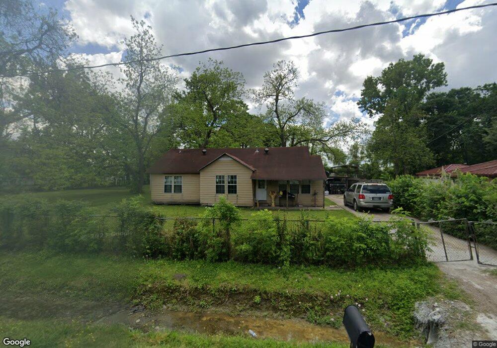 1714 Lone Oak Rd, Houston, TX 77093 - photo 1