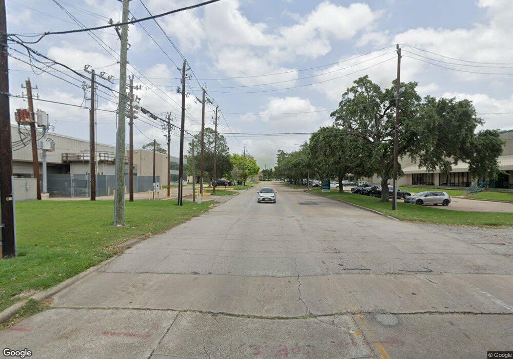 225-A E 38th St, Houston, TX 77018 - photo 1