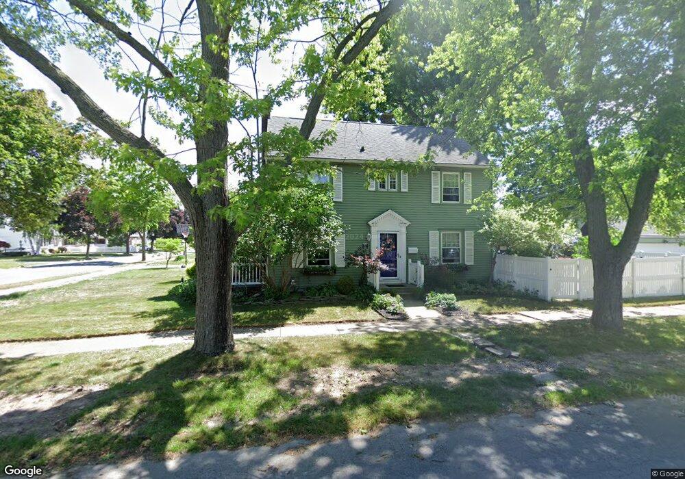 371 Bennett St, North Tonawanda, NY 14120 - photo 1