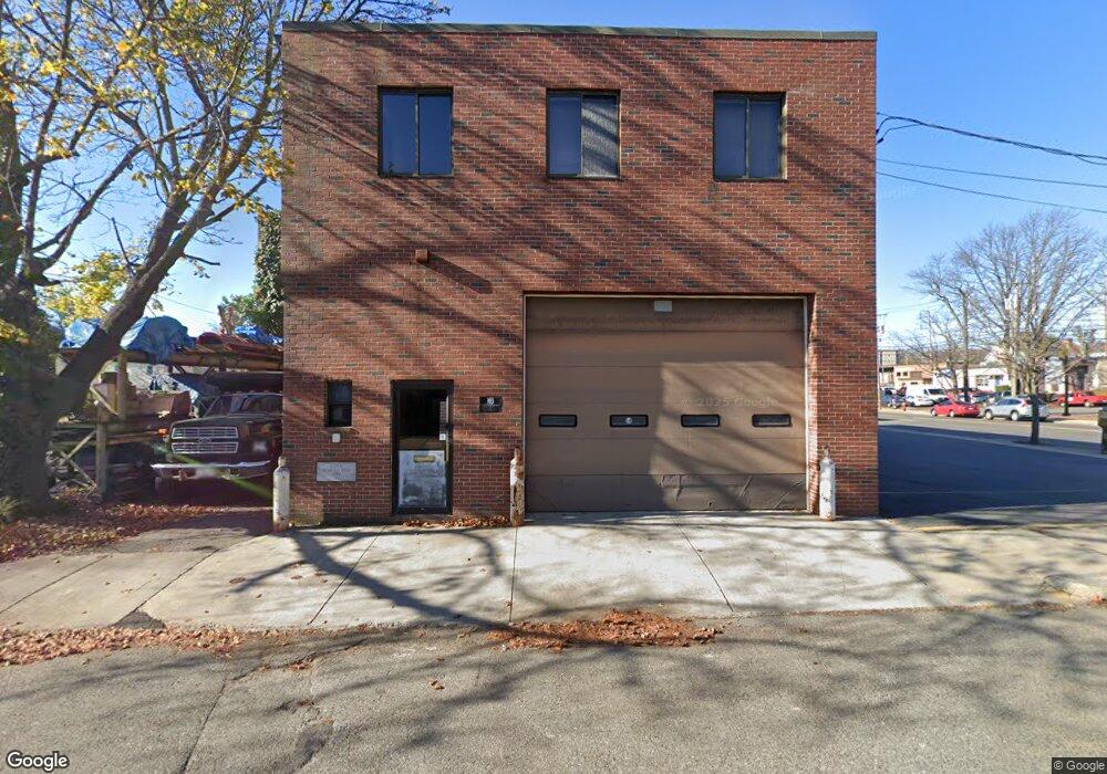 11 Marlboro St, Malden, MA 02148 - photo 1