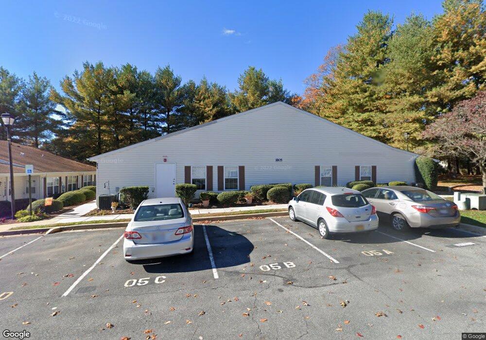 1805 Vincenza Dr unit D, Sykesville, MD 21784 - photo 1