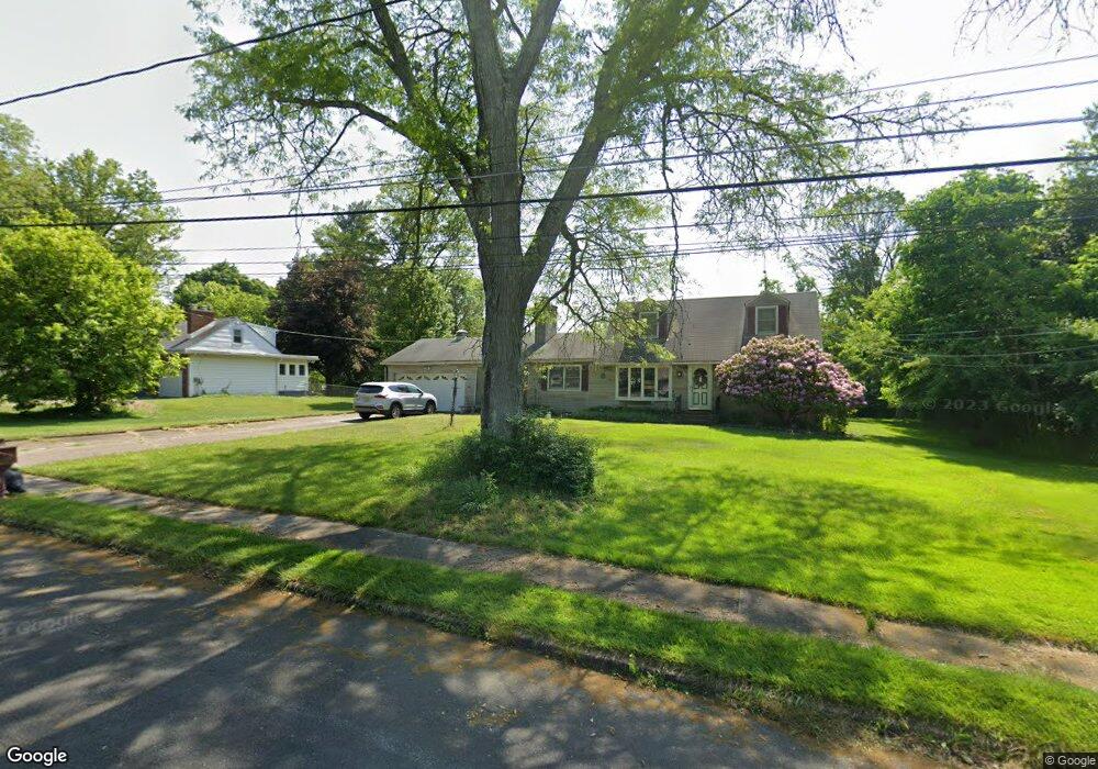 7 Clover Hill Cir, Ewing, NJ 08638 - photo 1