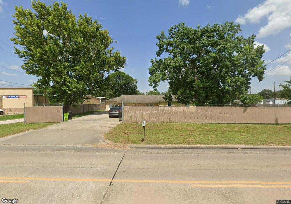 2021 Louise St, Rosenberg, TX 77471 - photo 1