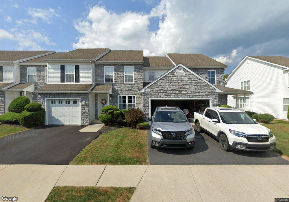 849 N Fork Dr, Easton, PA 18040 - photo 1