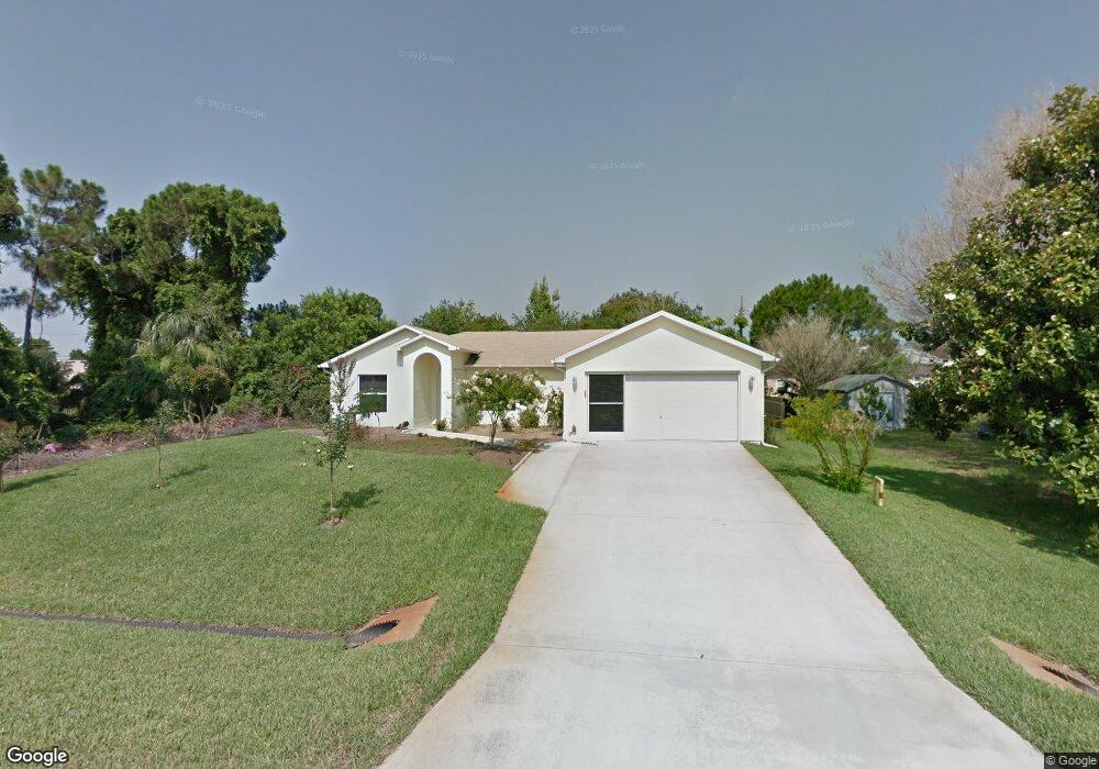 422 Columbus St, Sebastian, FL 32958 - photo 1