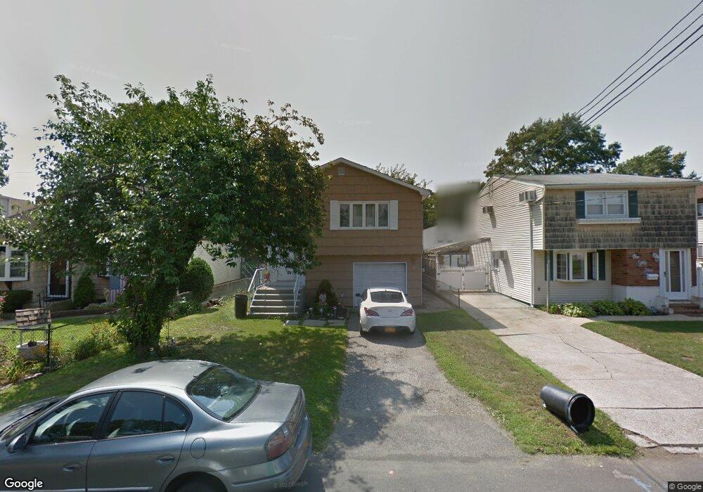 177 Waldo St, Copiague, NY 11726 - photo 1