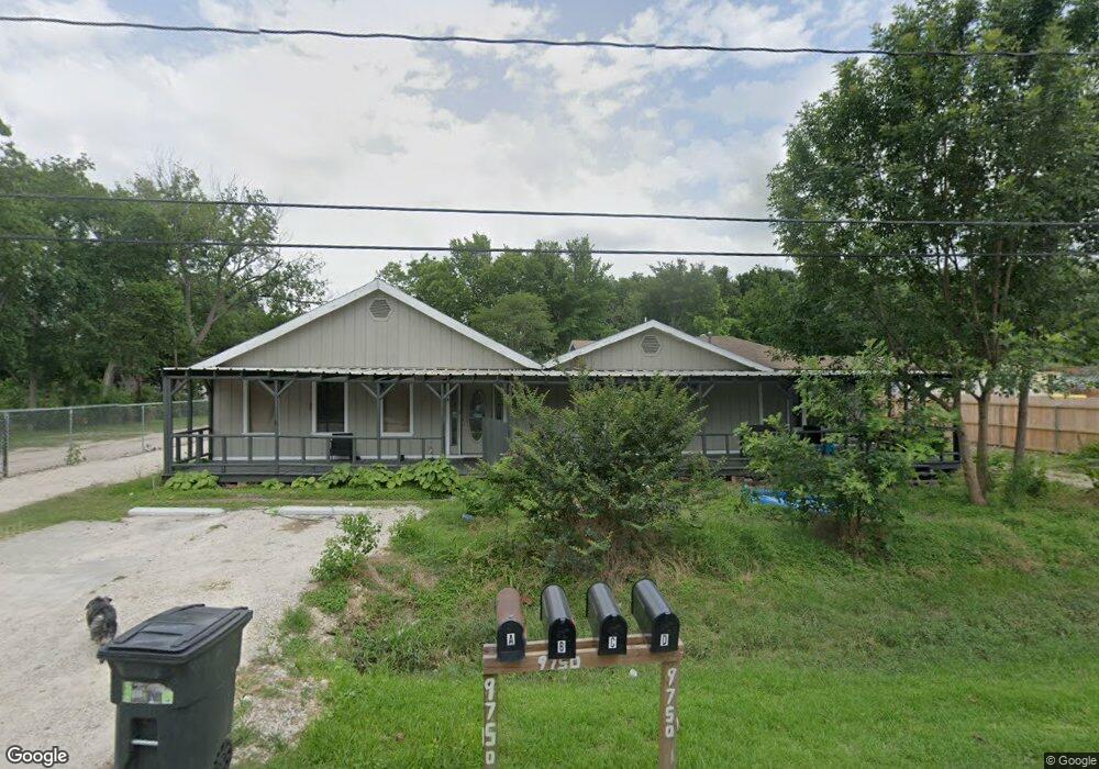 9750 Deer Trail Dr unit B, Houston, TX 77038 - photo 1