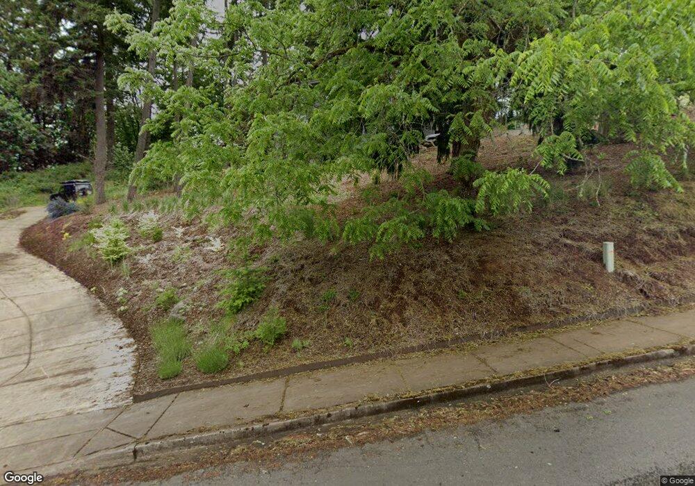 1151 Crenshaw Rd, Eugene, OR 97401 - photo 1