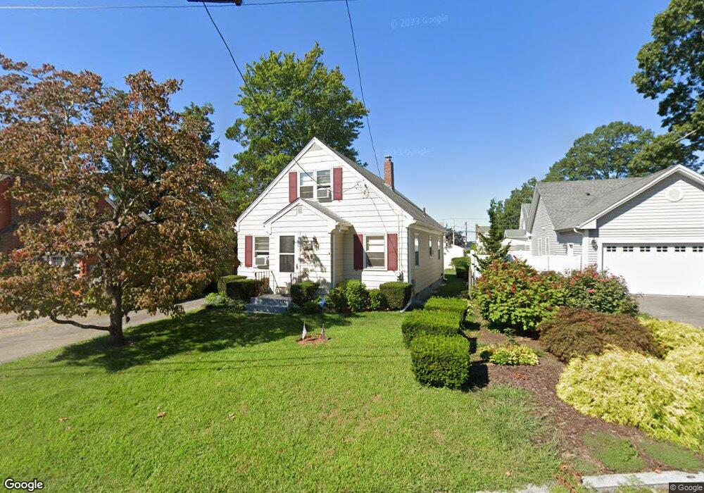 951 Bullocks Point Ave, Riverside, RI 02915 - photo 1