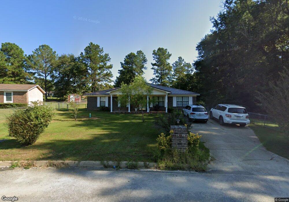211 Lincoln St, Dothan, AL 36303 - photo 1