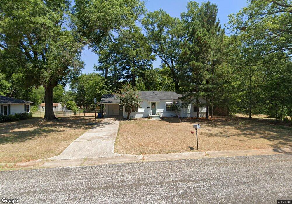 629 Camp St, Kilgore, TX 75662 - photo 1