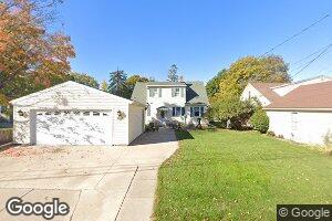 1524 S Memorial Dr, Appleton, WI 54915