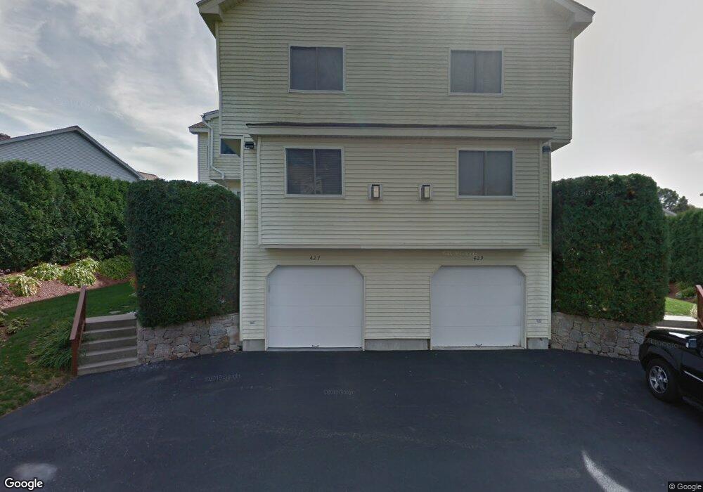 427 Captain Eames Cir unit B, Ashland, MA 01721 - photo 1