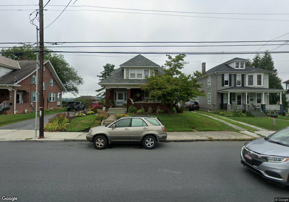 531 E King St, Littlestown, PA 17340 - photo 1