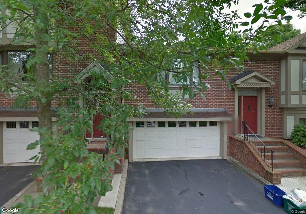 205 Dean Ridge Ct unit 11, Cranston, RI 02920 - photo 1