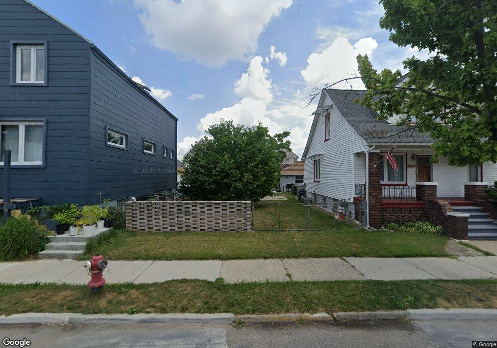 11380 Sobieski St, HamtraMcK, MI 48212 - photo 1