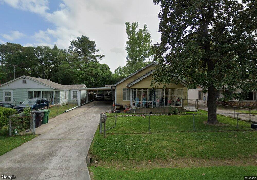 314 Wynell St, Houston, TX 77022 - photo 1