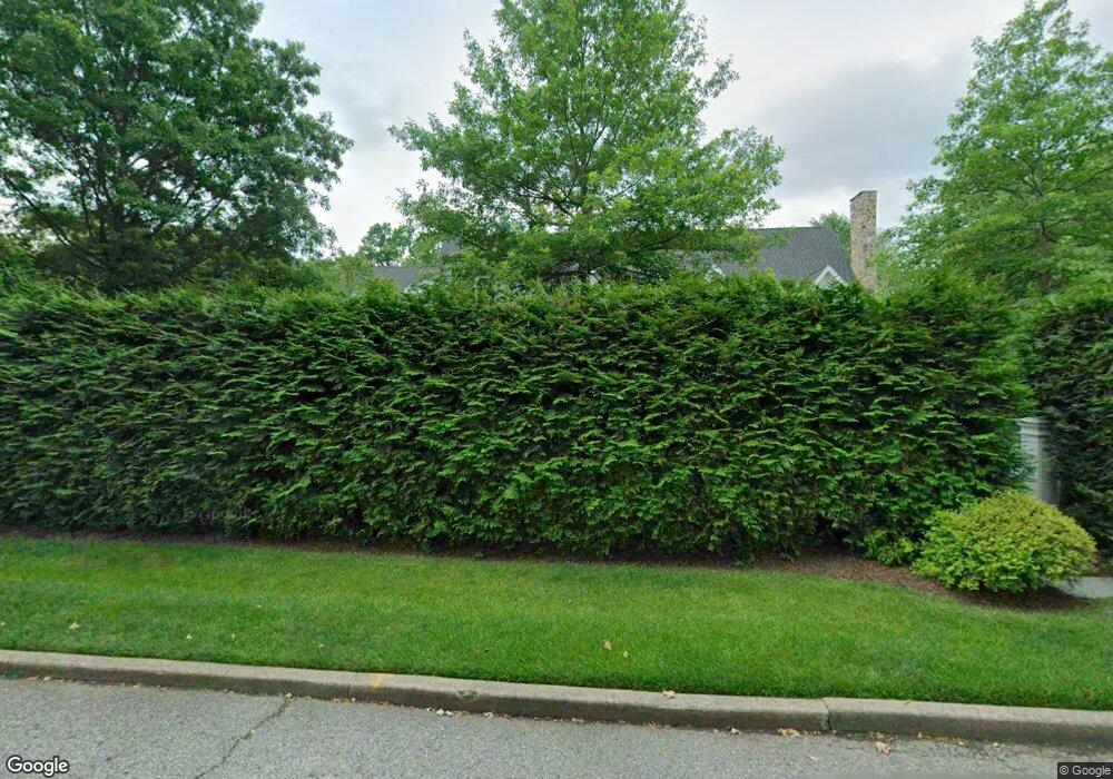 726 Ginger Ln, Franklin Lakes, NJ 07417 - photo 1