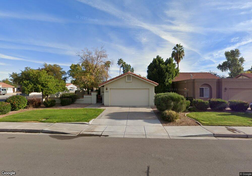 1397 N Tamarisk Dr, Chandler, AZ 85224 - photo 1